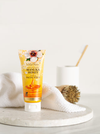 Mānuka Honey Refining Facial Scrub