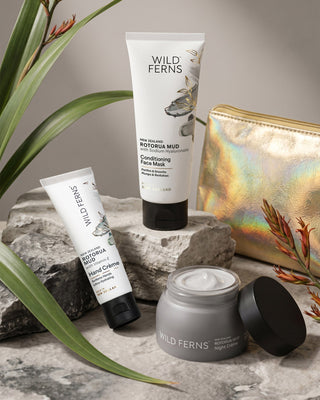 Rotorua Mud Reset & Nourish Cosmetic Bag Set