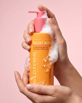 Essentials Mānuka Honey Facial Wash